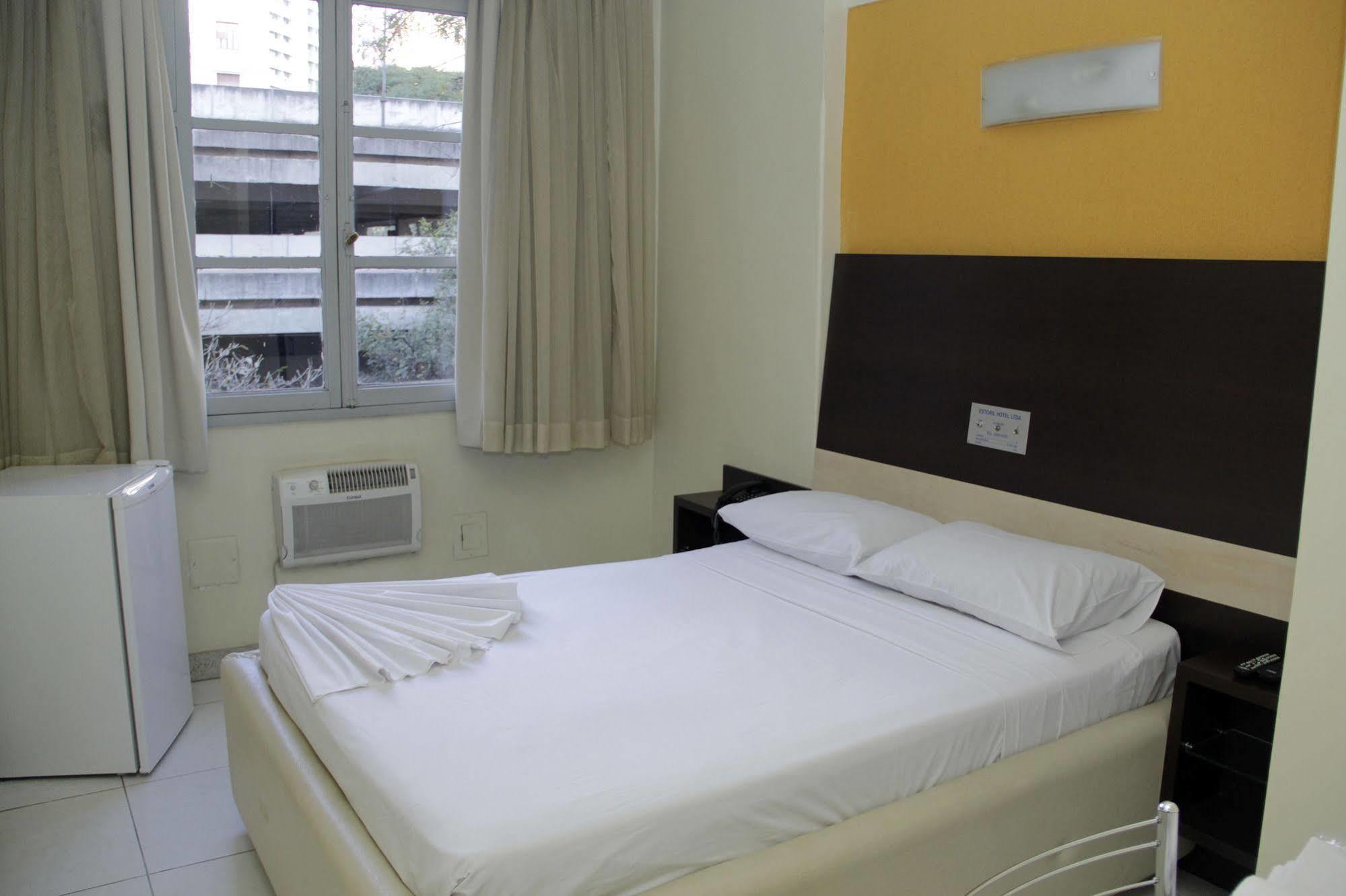 Estoril Hotel 3*
